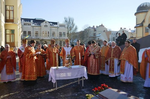 В УГКЦ вшанували пам'ять першого єпископа Коломийсько-Чернівецької єпархії кир Павла.(ФОТО)